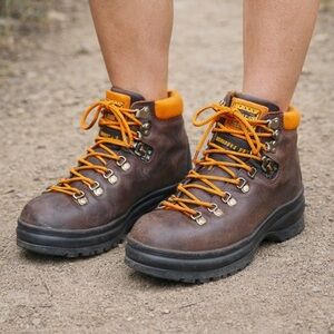 Vintage American Eagle Heavy Duty Hiking Boots Brown Leather Orange size 9.5